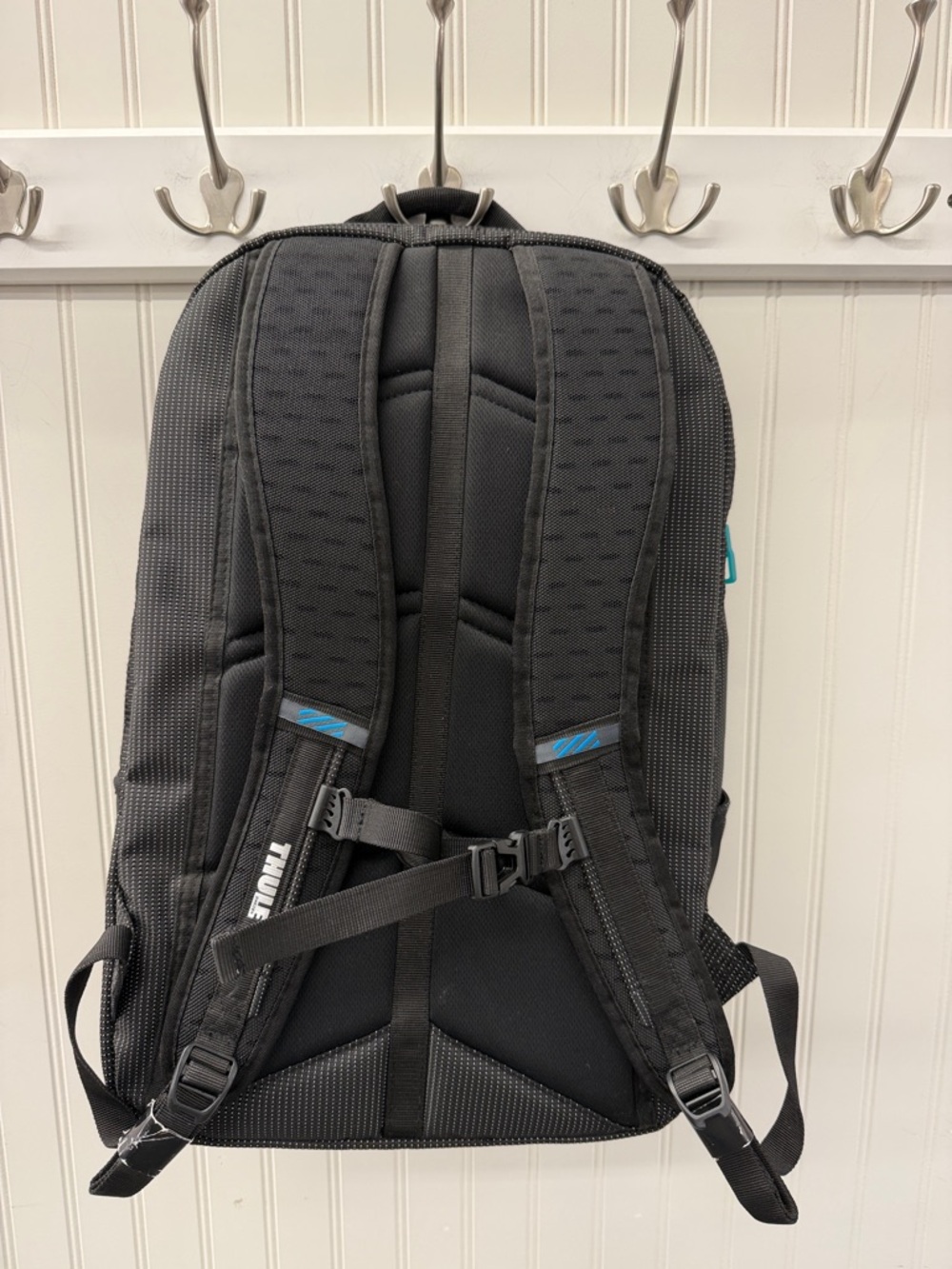 Thule Black Backpack with Teal Accent Zippers - Picture 6 of 6